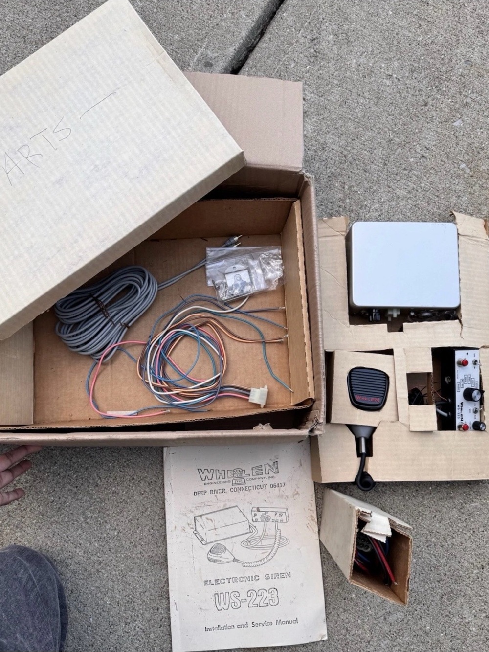 Whelen WS-223 remote siren amplifier kit Vintage